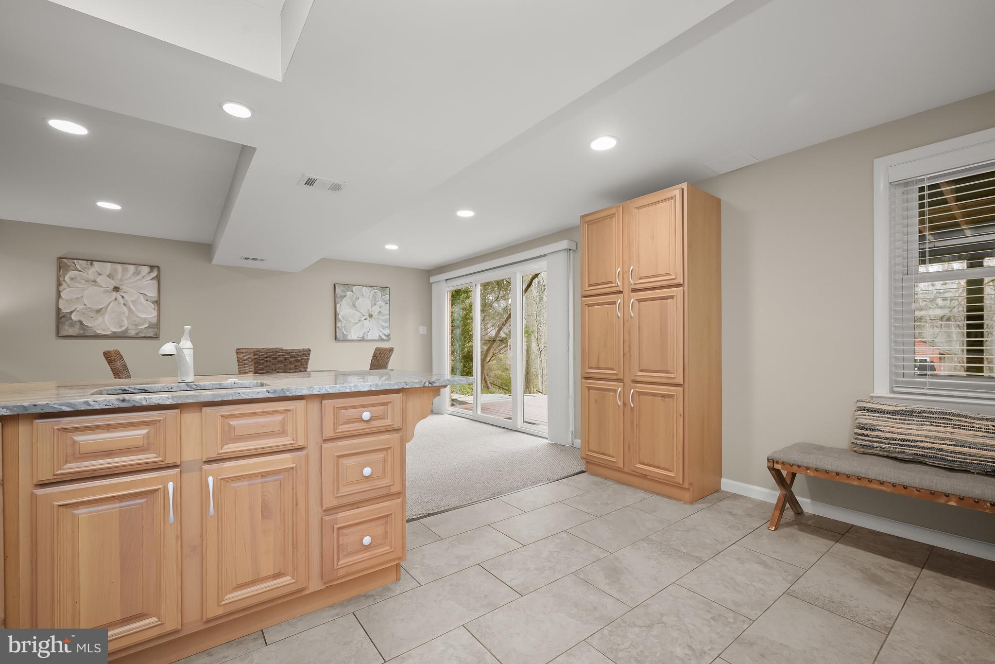 11832 Hunting Ridge Court Potomac, MD 20854 - Photo 36 of 54 The Kitchen