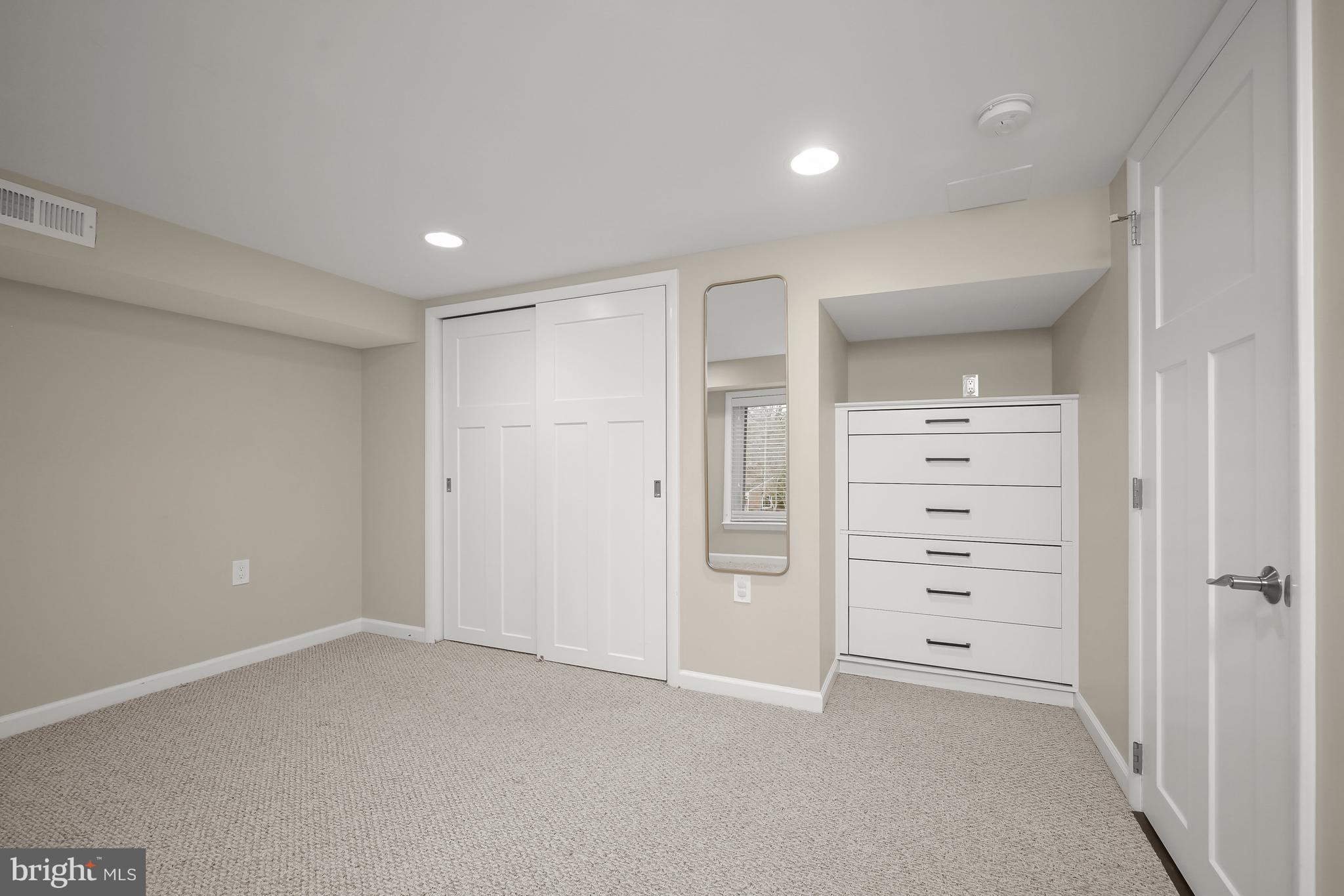 11832 Hunting Ridge Court Potomac, MD 20854 - Photo 41 of 54 The 6th Bedroom