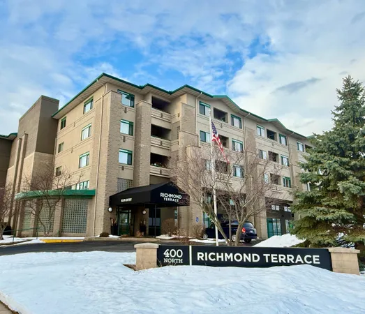 $319,900 | 400 North Richmond Street, Unit 417, Appleton, WI 54911