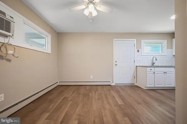 $1,650 | 814 New Castle Avenue, Dover, DE 19901