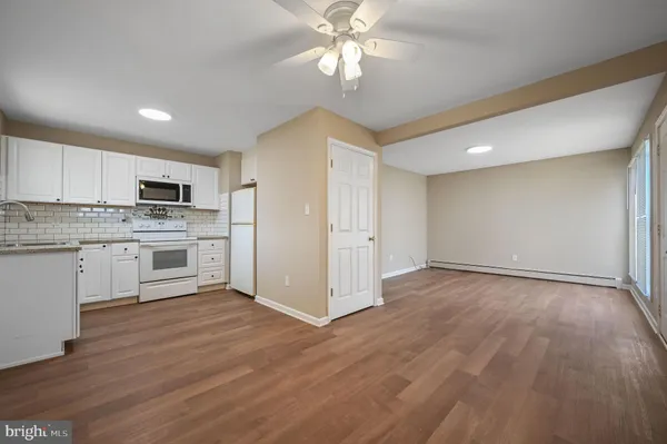 $1,650 | 814 New Castle Avenue, Dover, DE 19901