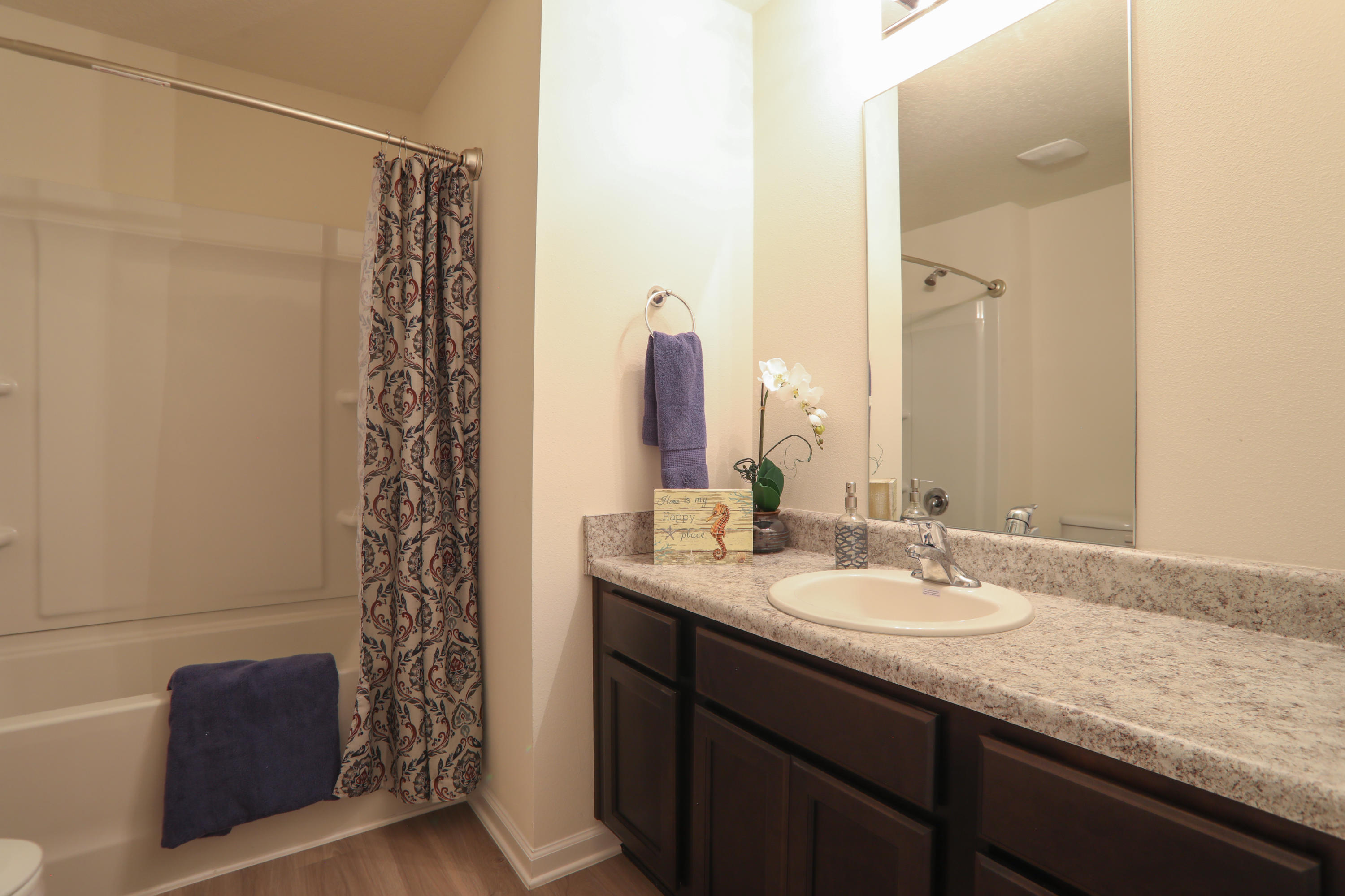 348 Merlin Court Crestview, FL 32539 - Photo 7 of 17 151A0398