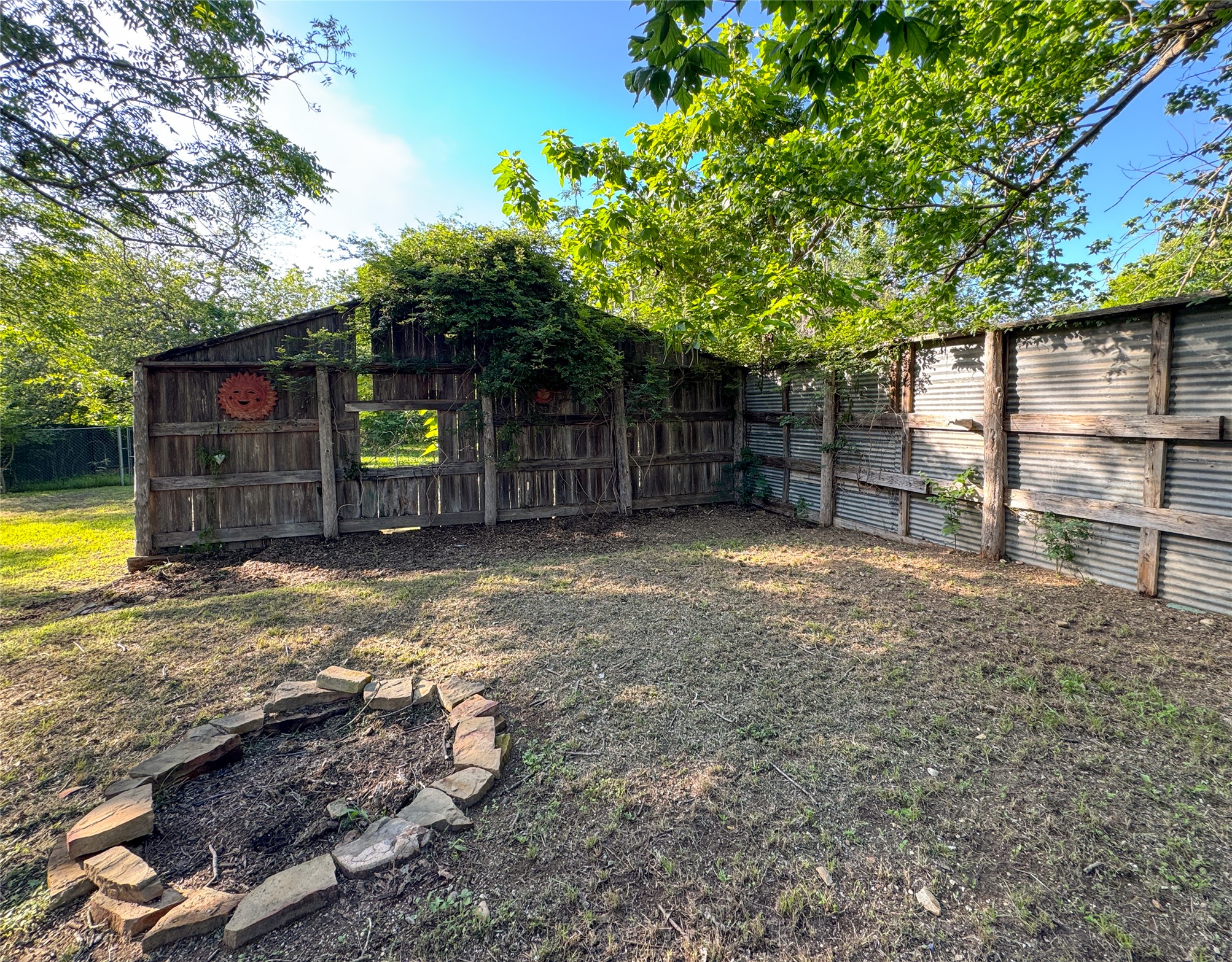 302 East Brenham Street Elgin, TX 78621 - Photo 36 of 38