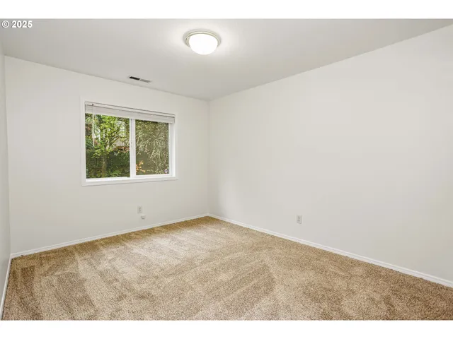 $649,000 | 11544 Southeast Highland Loop, Clackamas, OR 97015