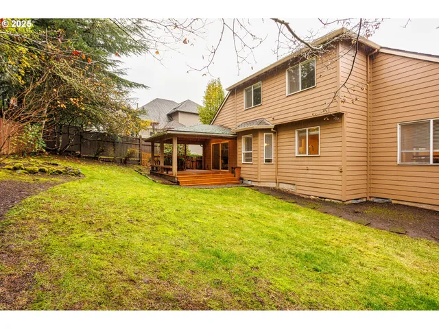 $649,000 | 11544 Southeast Highland Loop, Clackamas, OR 97015