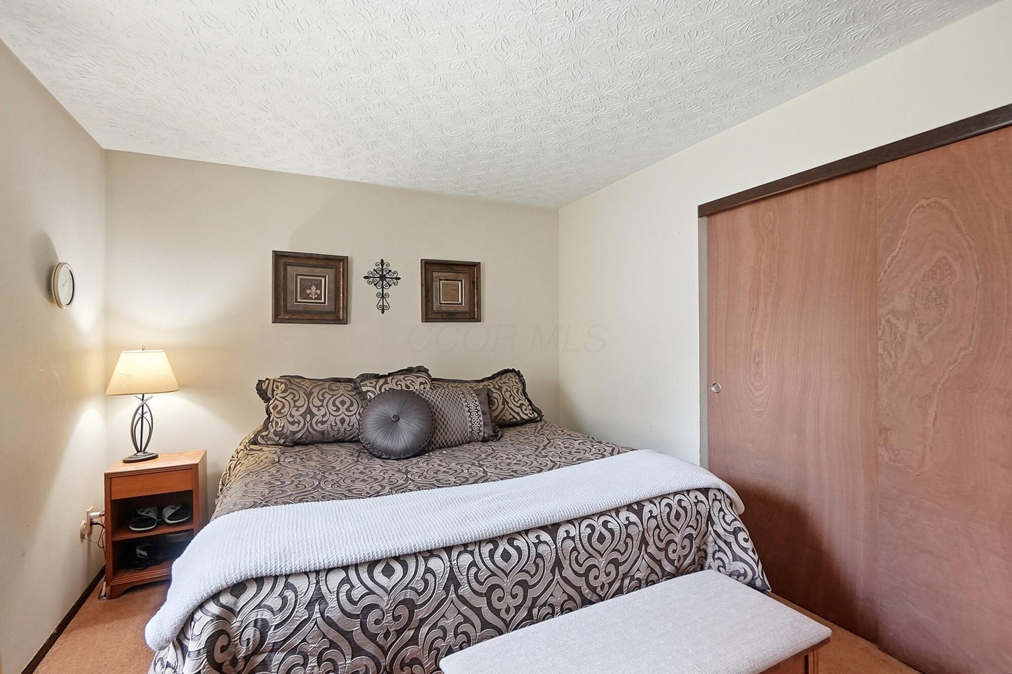 352 Timbercreek Road Reynoldsburg, OH 43068 - Photo 16 of 41 Bedroom 1