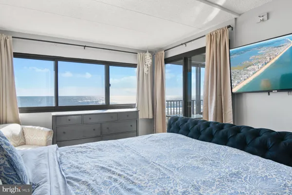 a view of an empty room with window