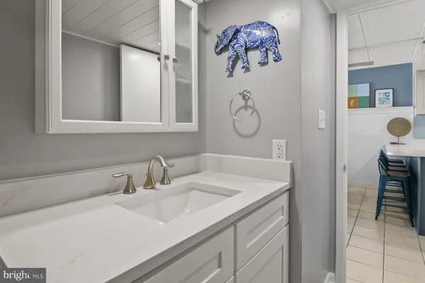 a view of a hallway with washer and dryer