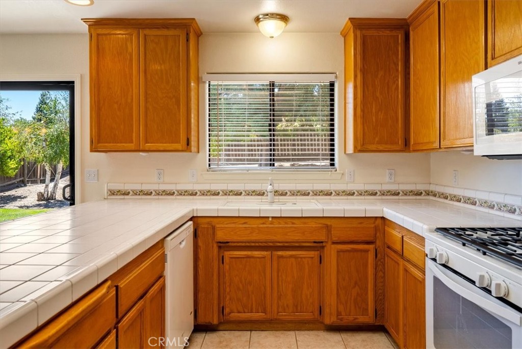 110 Pendleton Lane Templeton, CA 93465 - Photo 14 of 45