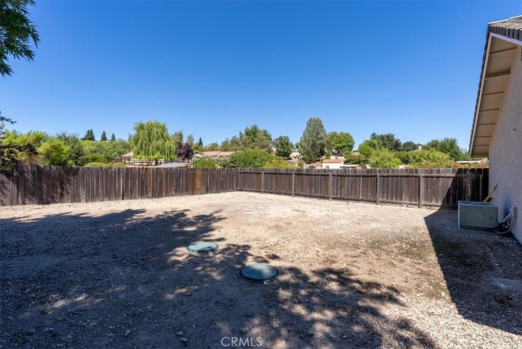 110 Pendleton Lane Templeton, CA 93465 - Photo 33 of 45