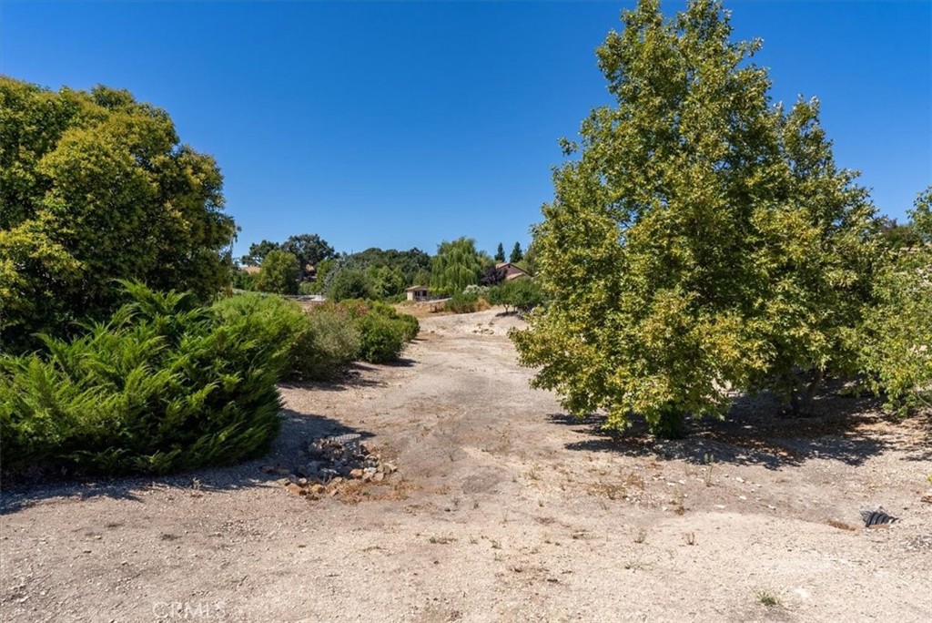 110 Pendleton Lane Templeton, CA 93465 - Photo 36 of 45