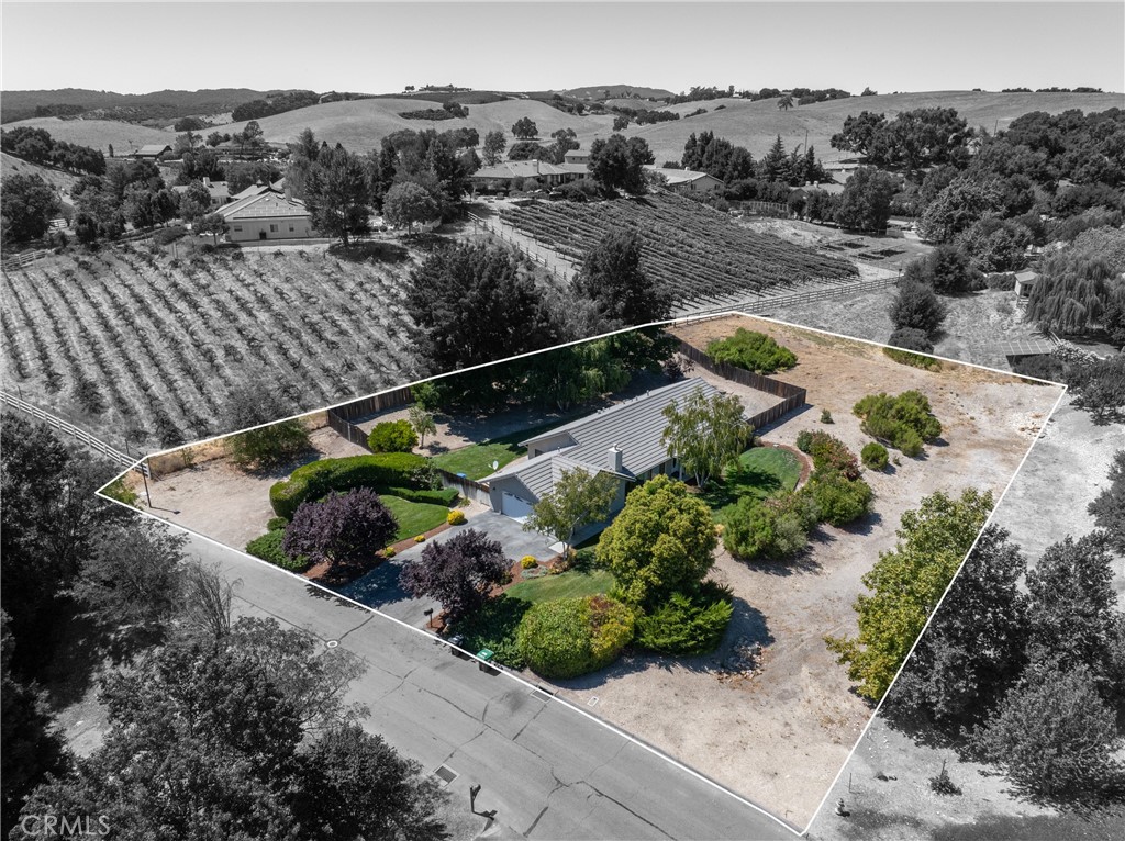 110 Pendleton Lane Templeton, CA 93465 - Photo 45 of 45 Estimate of property boundaries, not exact