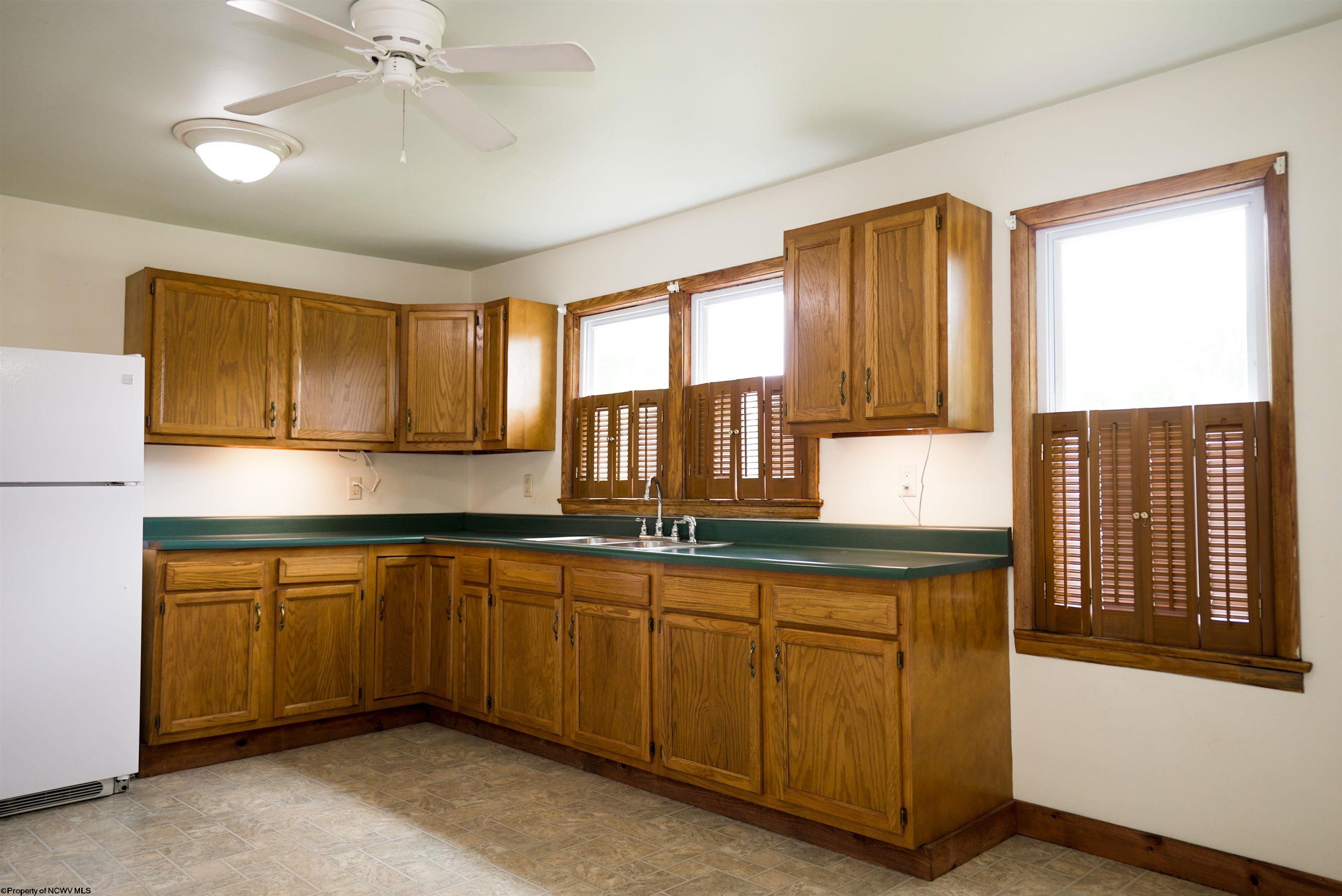 475 Mount Clare Road Clarksburg, WV 26301 - Photo 20 of 30 Gallery Image 20
