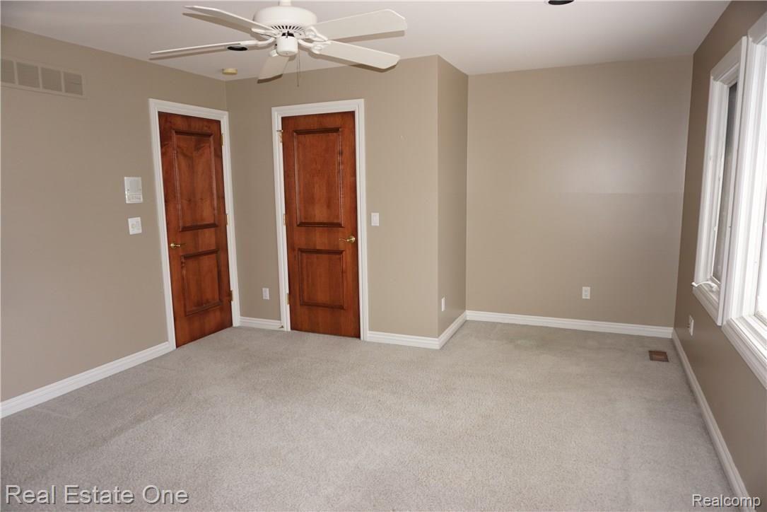 4646 Goodison Pl Drive Rochester, MI 48306 - Photo 33 of 53 DSC06214.JPG