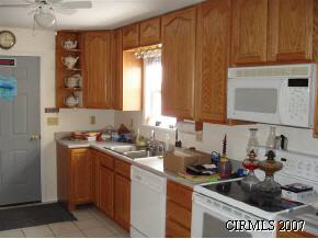 4129 North Huntington Road Marion, IN 46952 - Photo 5 of 9