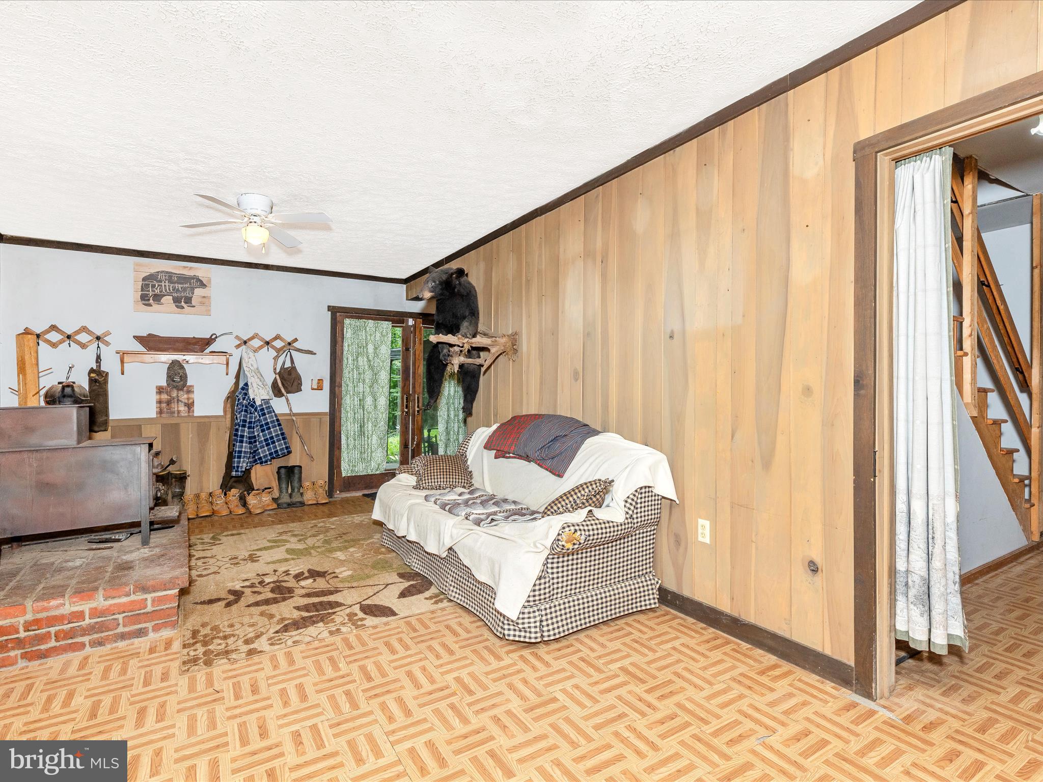 11220 Putman Road Thurmont, MD 21788 - Photo 30 of 52 Lower Family Room