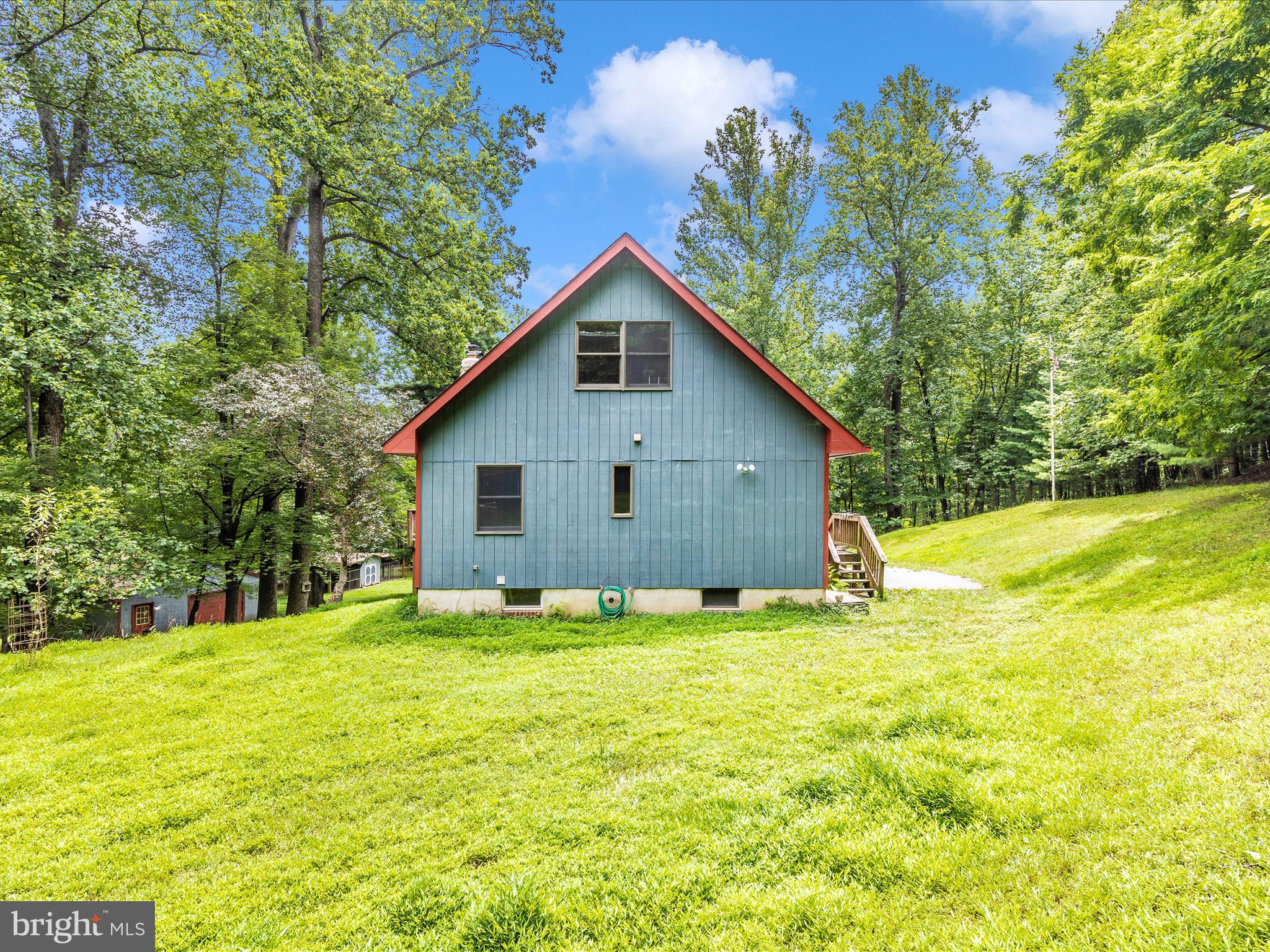 11220 Putman Road Thurmont, MD 21788 - Photo 47 of 52 Exterior Back