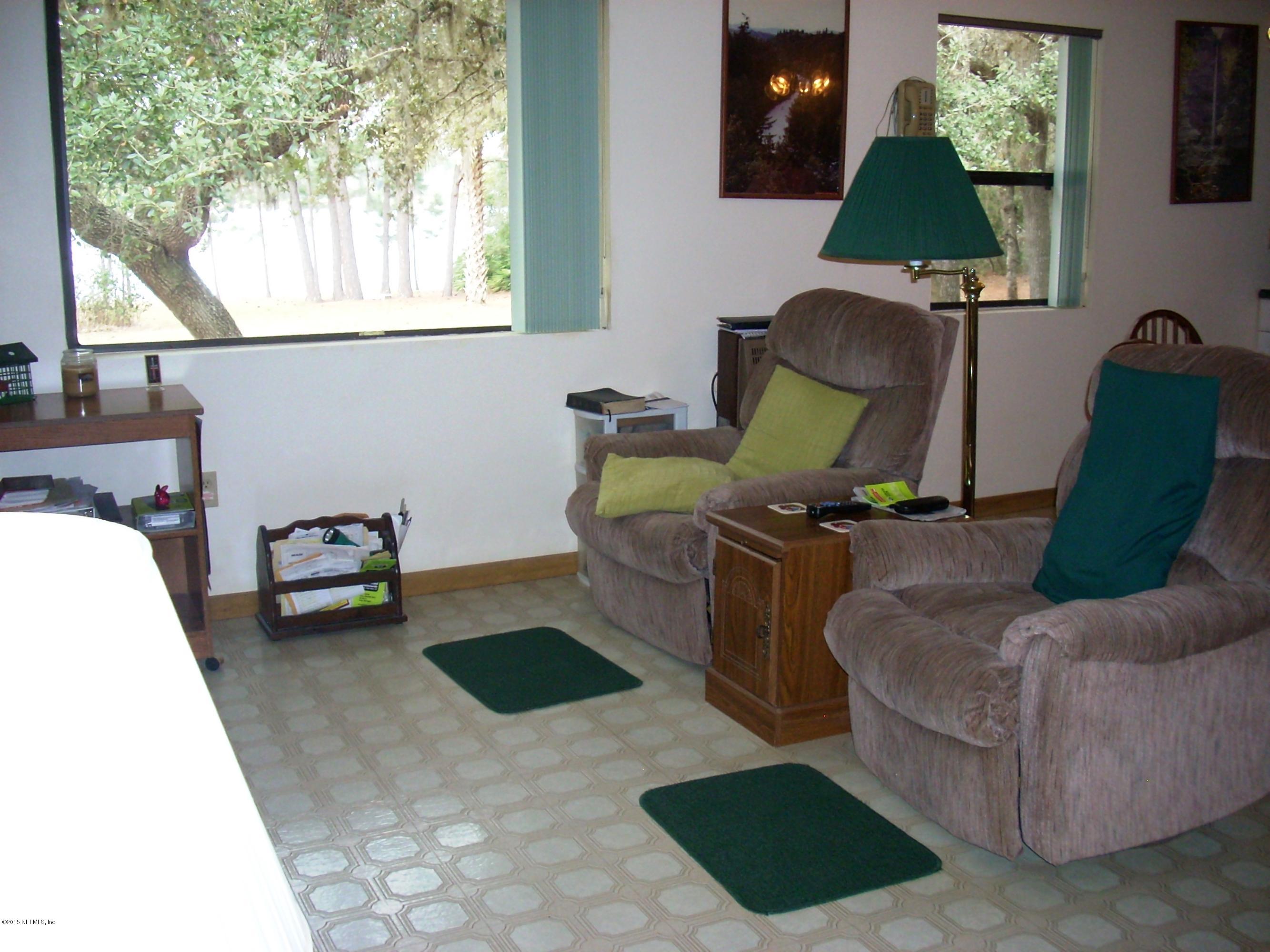 292 Byrd Road Crescent City, FL 32112 - Photo 7 of 22 living area 2