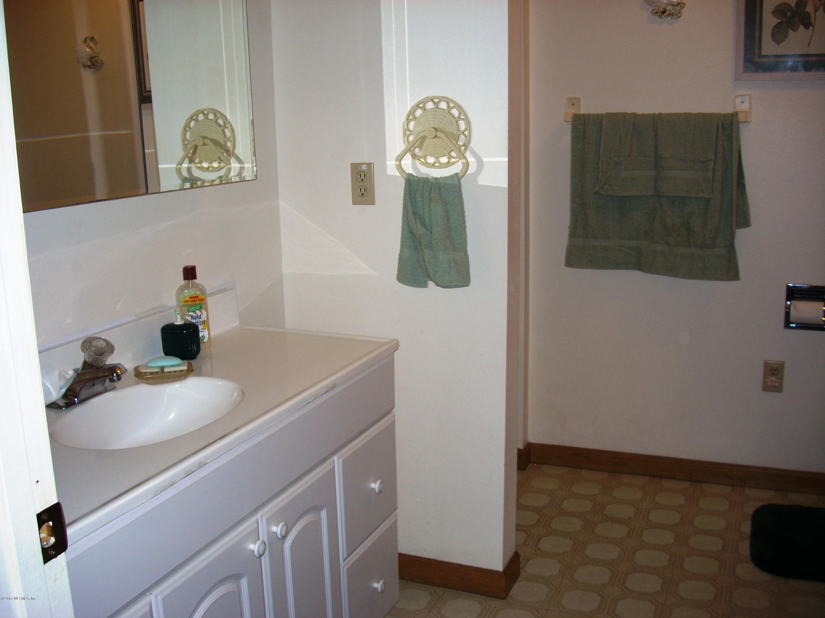 292 Byrd Road Crescent City, FL 32112 - Photo 10 of 22 kitchen