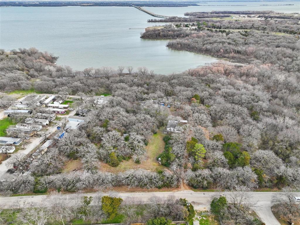 429 South Shady Shores Road Shady Shores, TX 76208 - Photo 3 of 4 a view of a lake with beach
