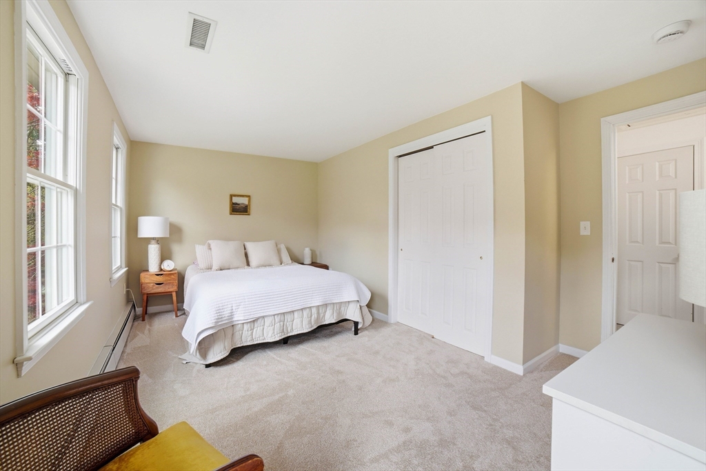 43 Carriage Hill Road Northborough, MA 01532 - Photo 22 of 35