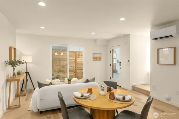 $669,000 | 3916 South Juneau Street, Seattle, WA 98118