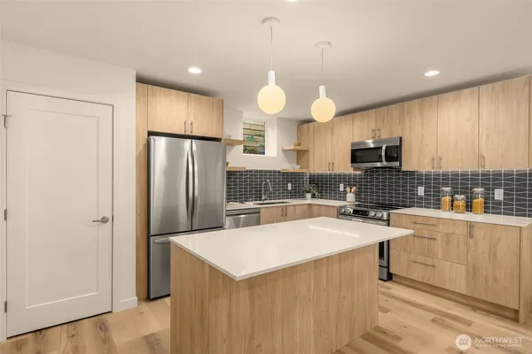 $669,000 | 3916 South Juneau Street, Seattle, WA 98118