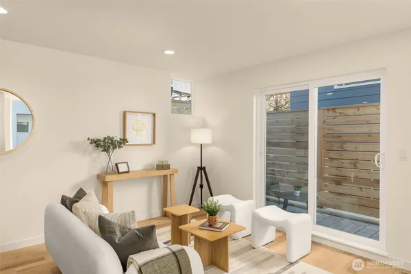 $669,000 | 3916 South Juneau Street, Seattle, WA 98118