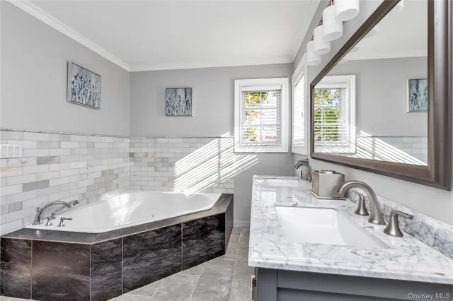 $1,388,000 | 115 Lincoln Avenue, Rockville Centre, NY 11570