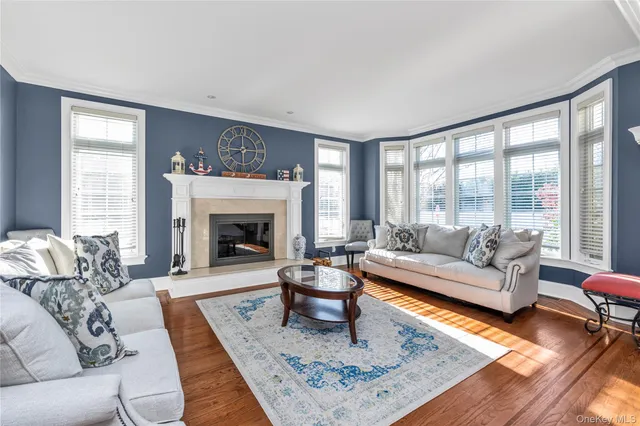 $1,388,000 | 115 Lincoln Avenue, Rockville Centre, NY 11570