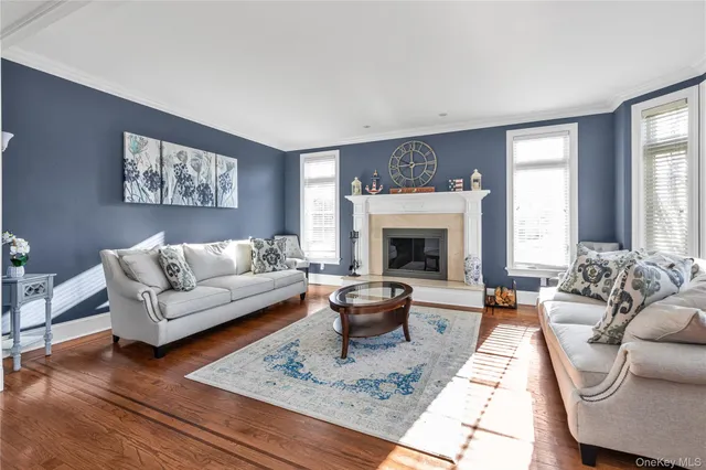 $1,388,000 | 115 Lincoln Avenue, Rockville Centre, NY 11570