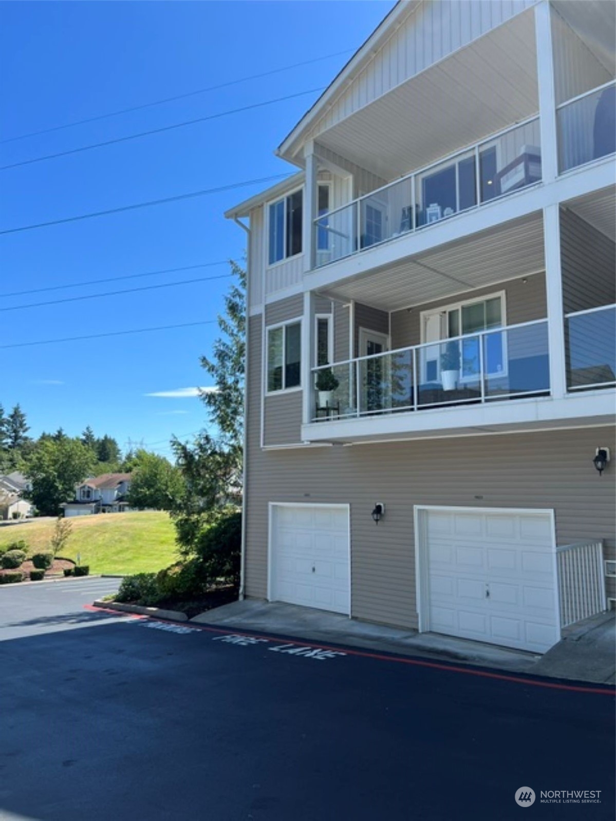 2807 Southeast 8th Place, Unit 2103 Renton, WA 98058 - Photo 12 of 16 Gallery Image 12