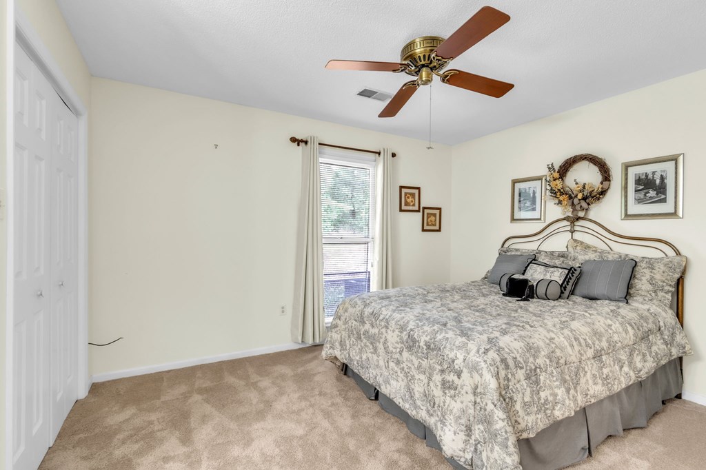 1291 Calhoun Road Greenwood, SC 29649 - Photo 14 of 27