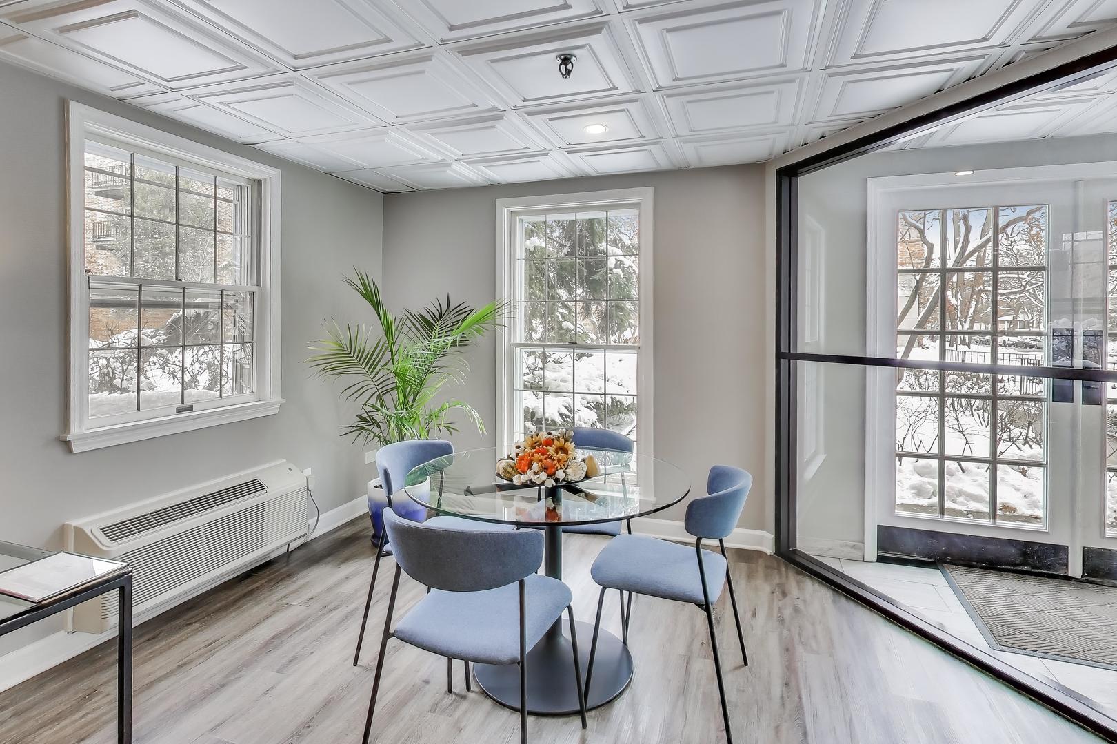 1730 Hinman Avenue, Unit 3A Evanston, IL 60201 - Photo 6 of 28