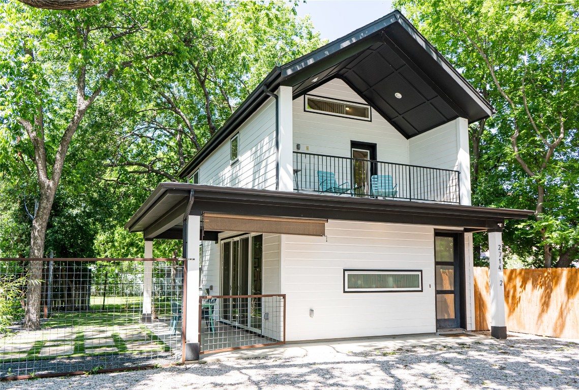 2714 East 3rd Street, Unit 2 Austin, TX 78702 - Photo 5 of 13