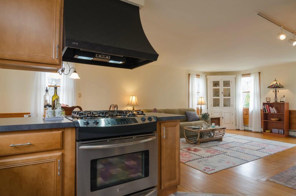 3 Oakwood Road Cape Elizabeth, ME 04107 - Photo 11 of 34 Photo
