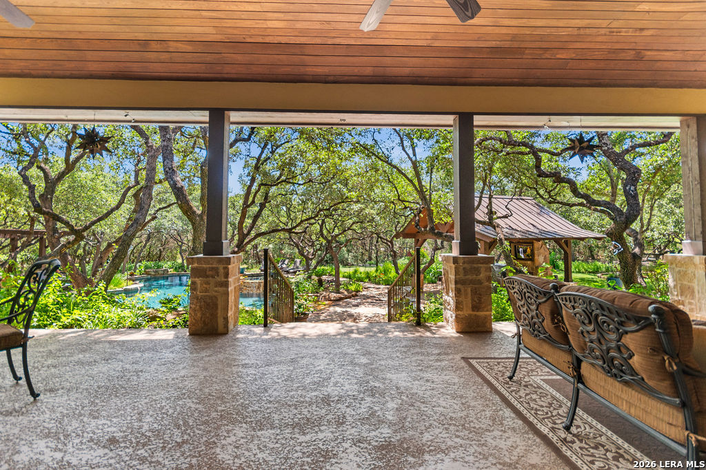 25 Stone Terrace Fair Oaks Ranch, TX 78015 - Photo 69 of 95