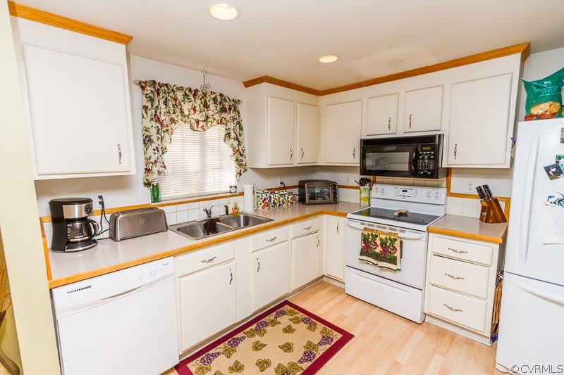 9309 Howze Road Glen Allen, VA 23060 - Photo 4 of 12 Gallery Image 4