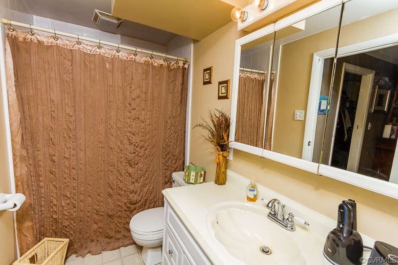 9309 Howze Road Glen Allen, VA 23060 - Photo 7 of 12 Gallery Image 7