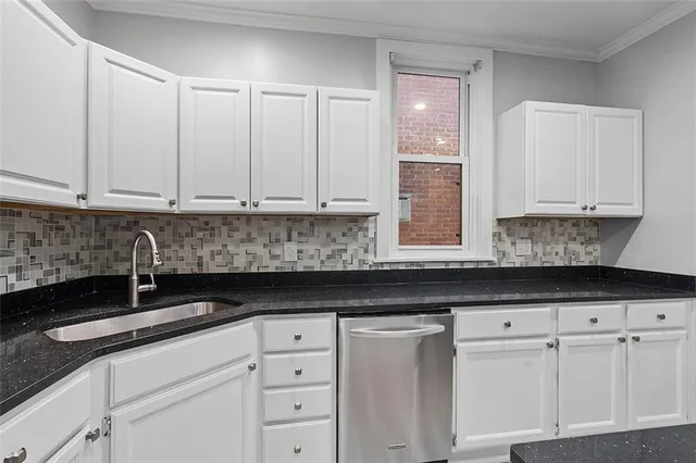 a close view of stove top oven