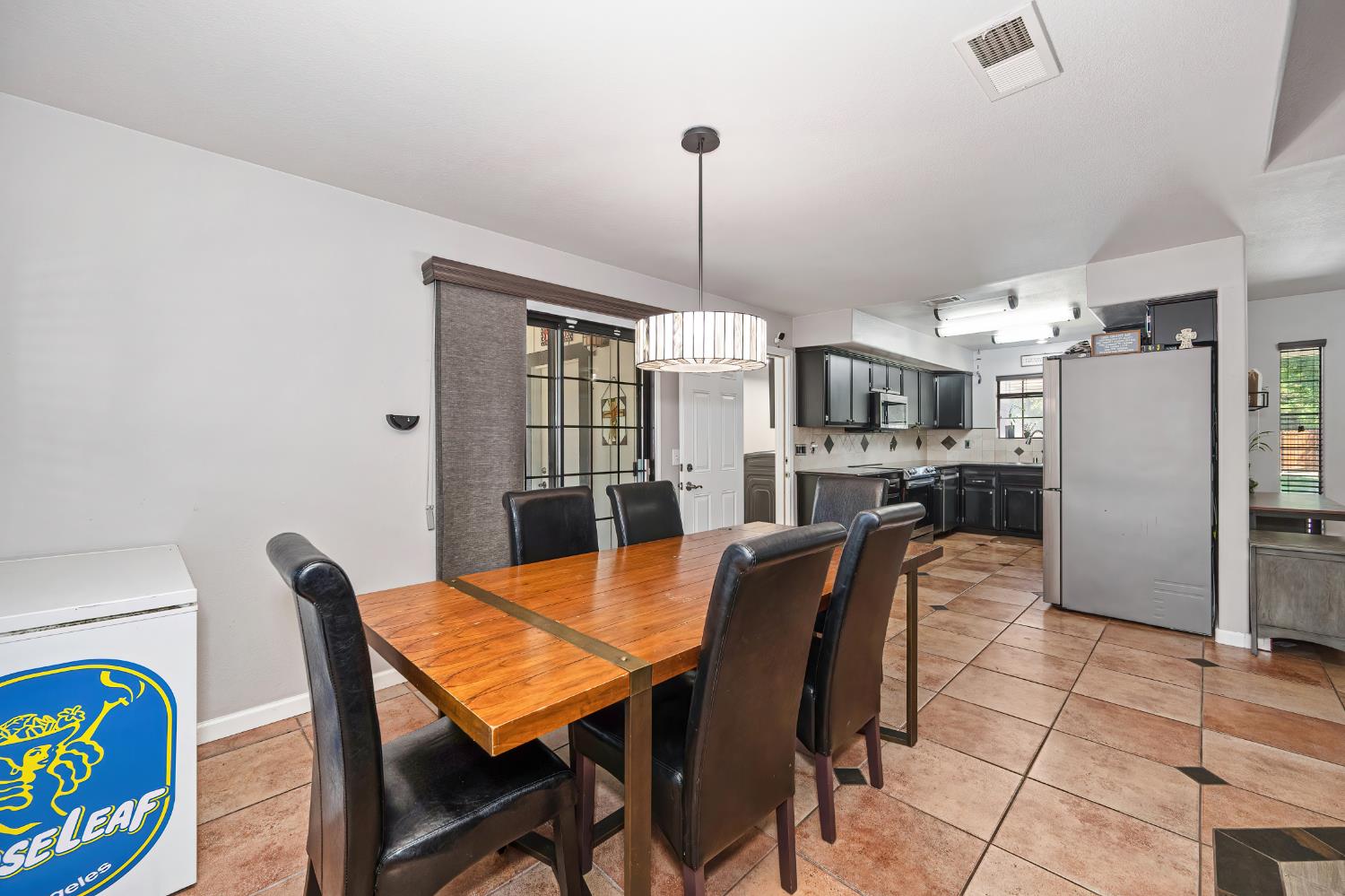 7806 Antelope Road Citrus Heights, CA 95610 - Photo 36 of 99 Gallery Image 36