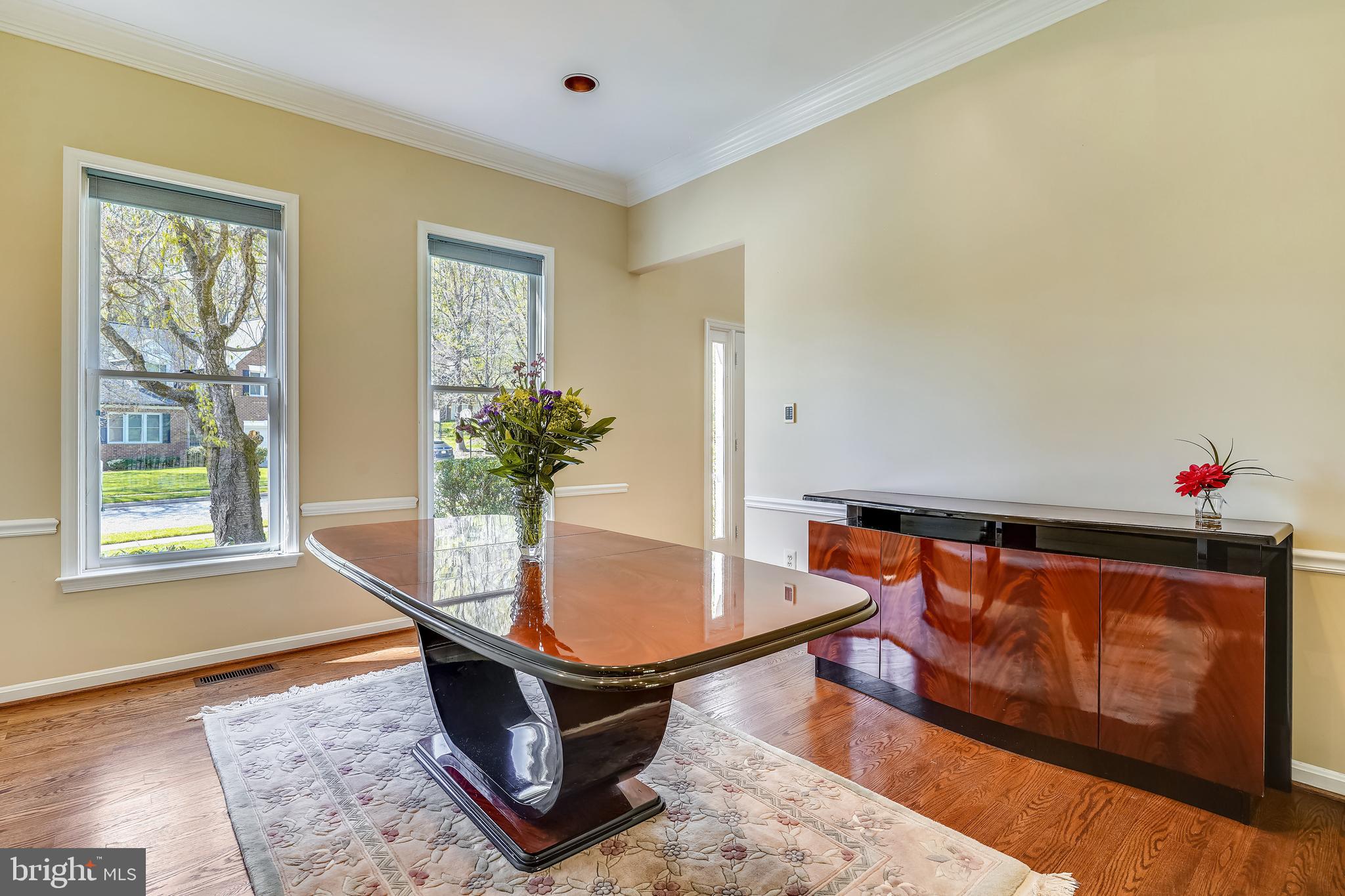 4409 Nuttall Road Fairfax, VA 22032 - Photo 14 of 80 Abundance of light in dining room.