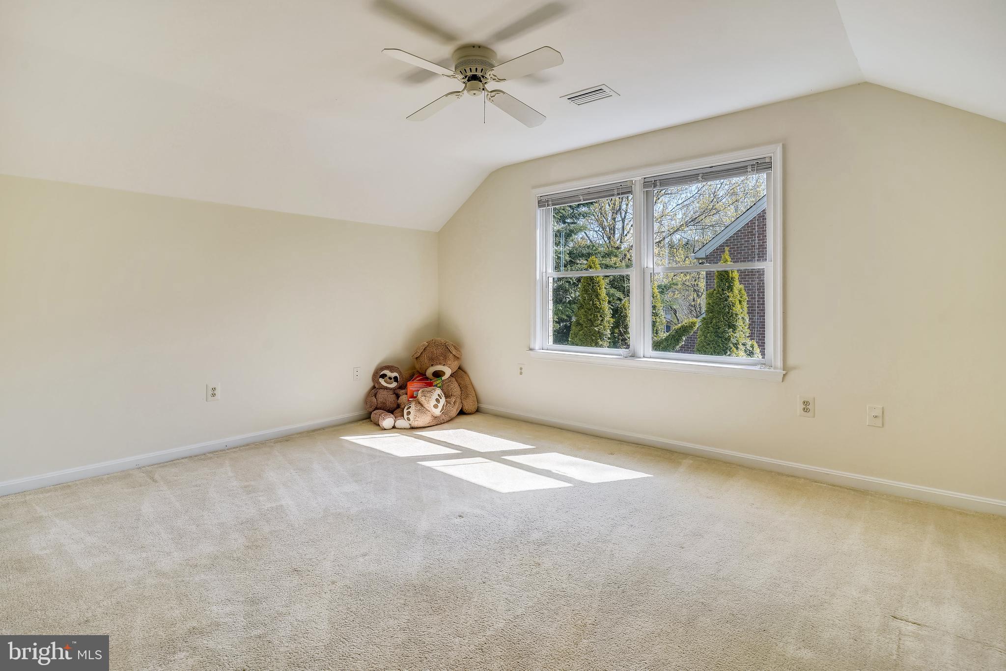 4409 Nuttall Road Fairfax, VA 22032 - Photo 38 of 80 Bedroom #4.