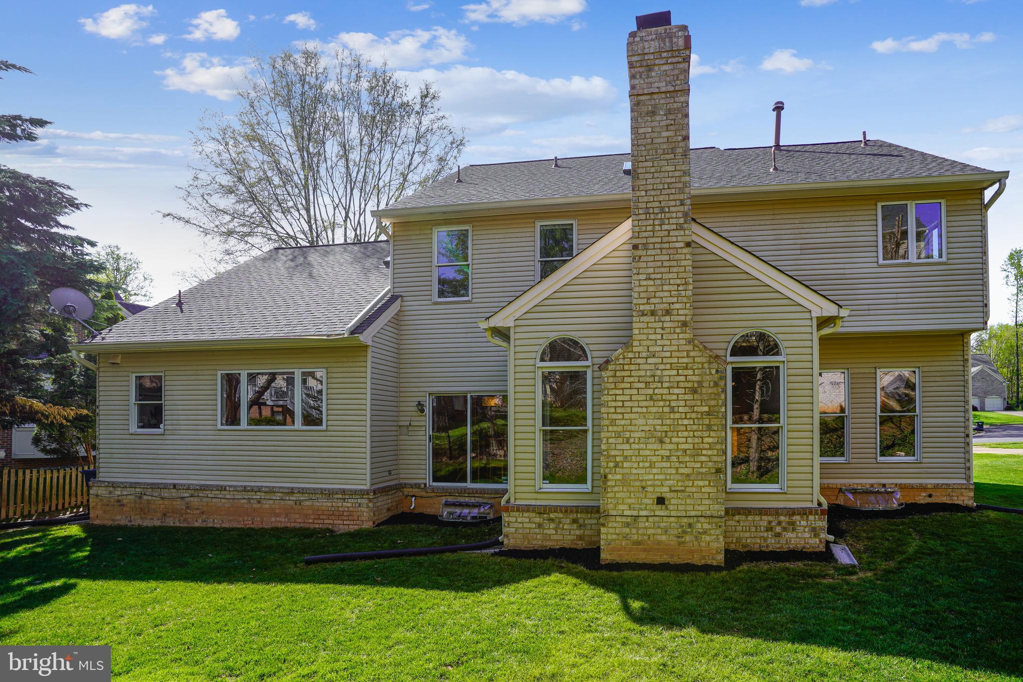 4409 Nuttall Road Fairfax, VA 22032 - Photo 62 of 80 New vinyl siding to be installed in May!