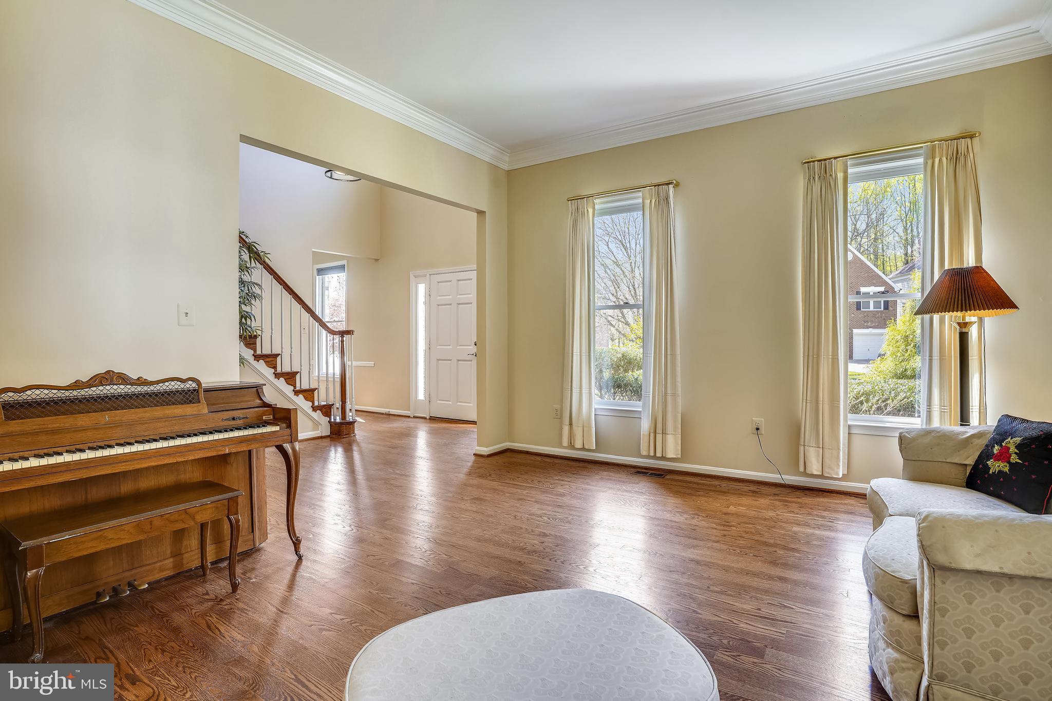 4409 Nuttall Road Fairfax, VA 22032 - Photo 10 of 80 Living room located off of foyer.