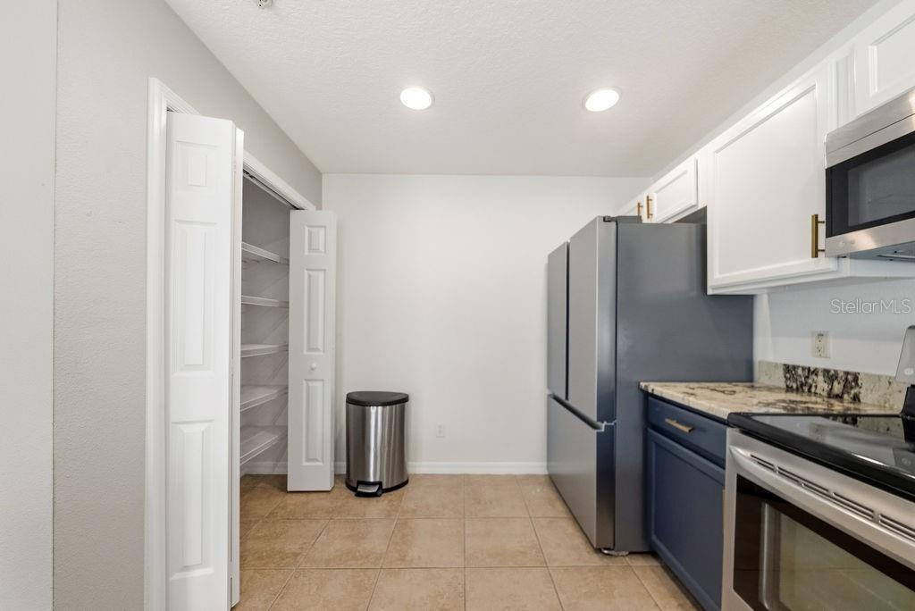 13506 Tea Rose Way, Unit 112 Orlando, FL 32824 - Photo 5 of 23