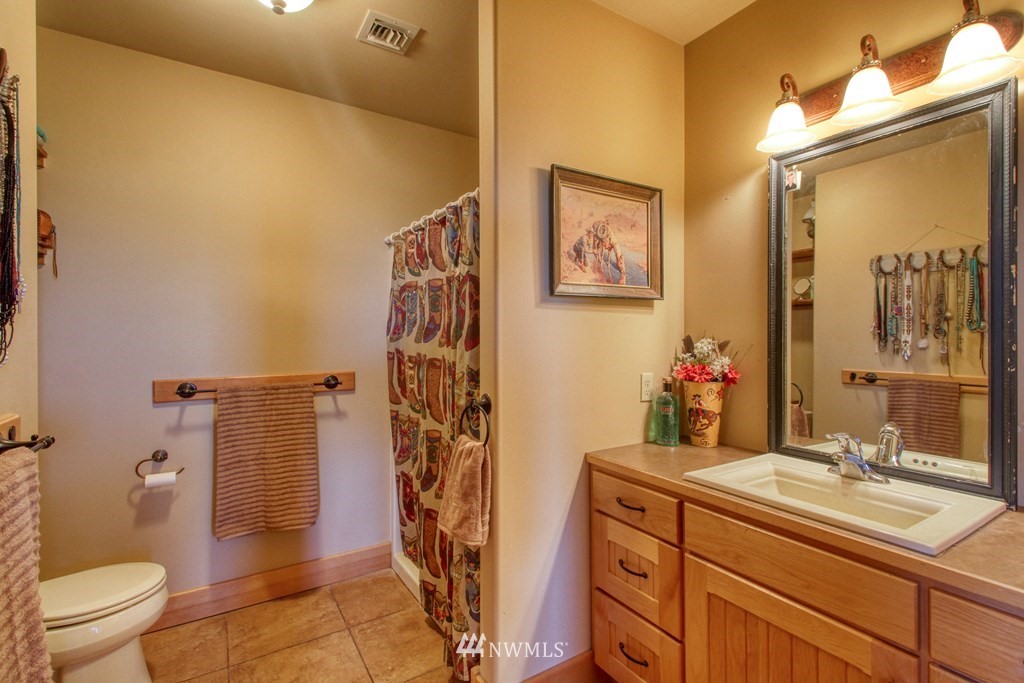 108 Larrabee Road Touchet, WA 99360 - Photo 22 of 36