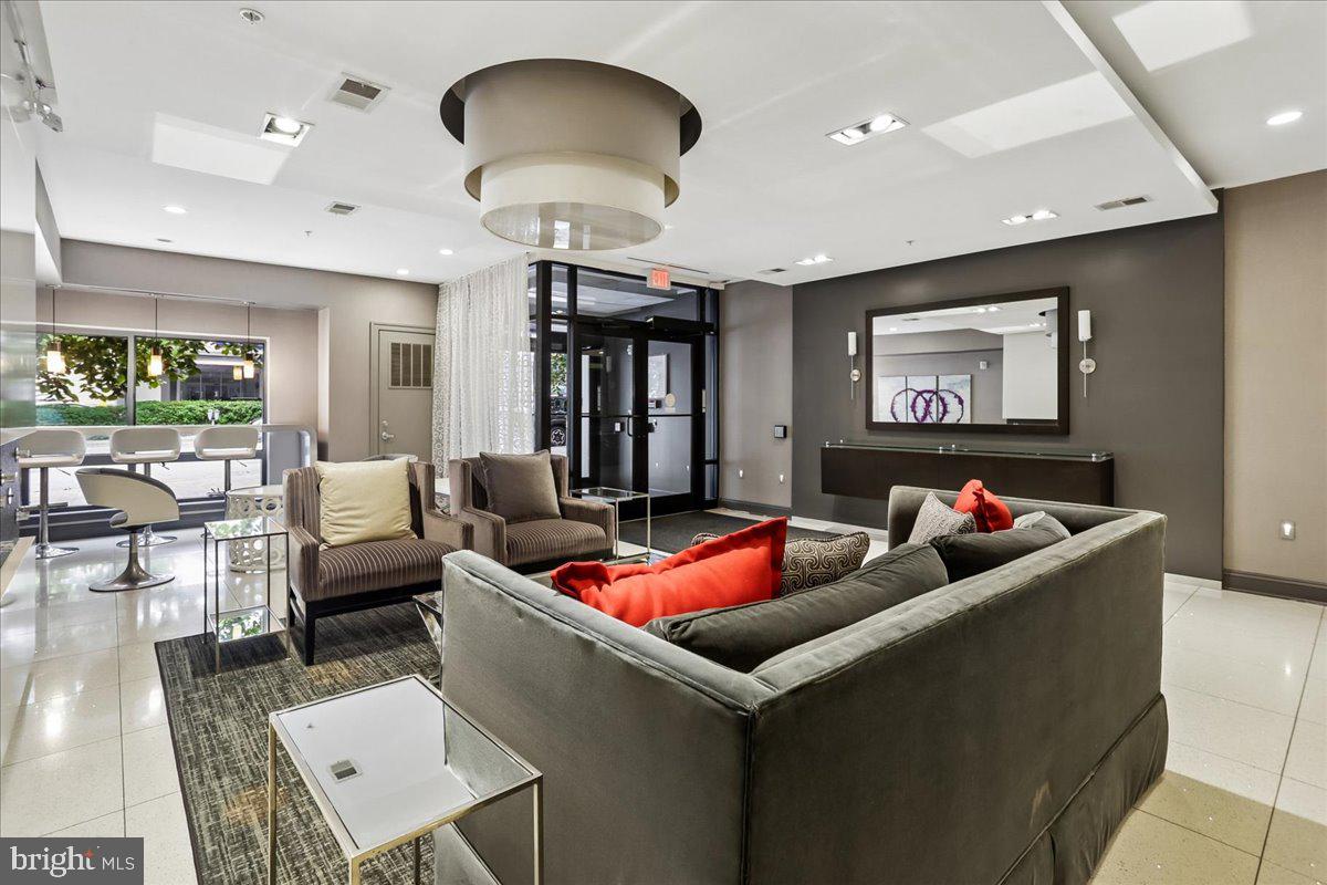 8005 13th Street, Unit 312 Silver Spring, MD 20910 - Photo 21 of 27 Lobby