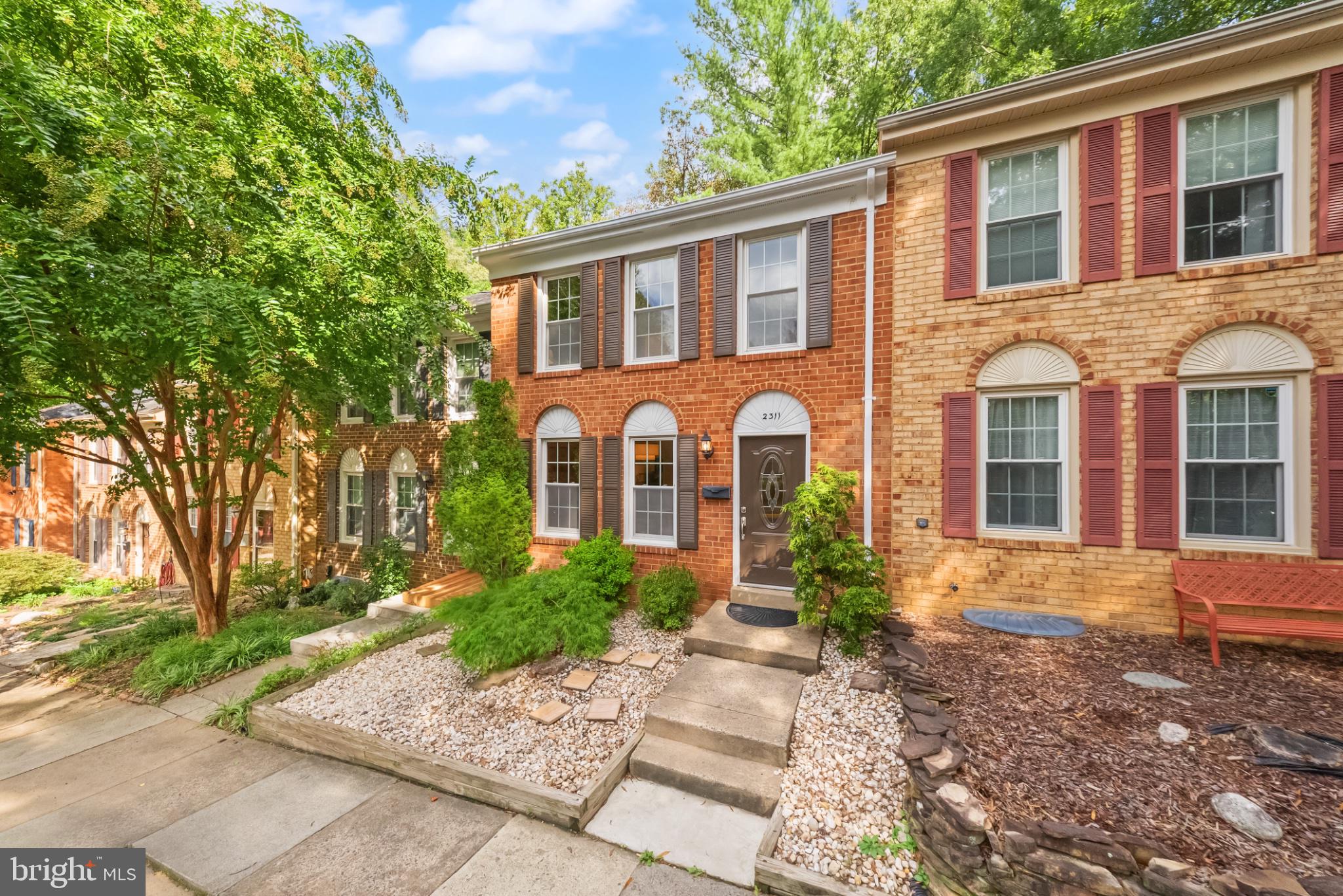 2311 Harleyford Court Reston, VA 20191 - Photo 39 of 46 Quiet, tree-lined setting