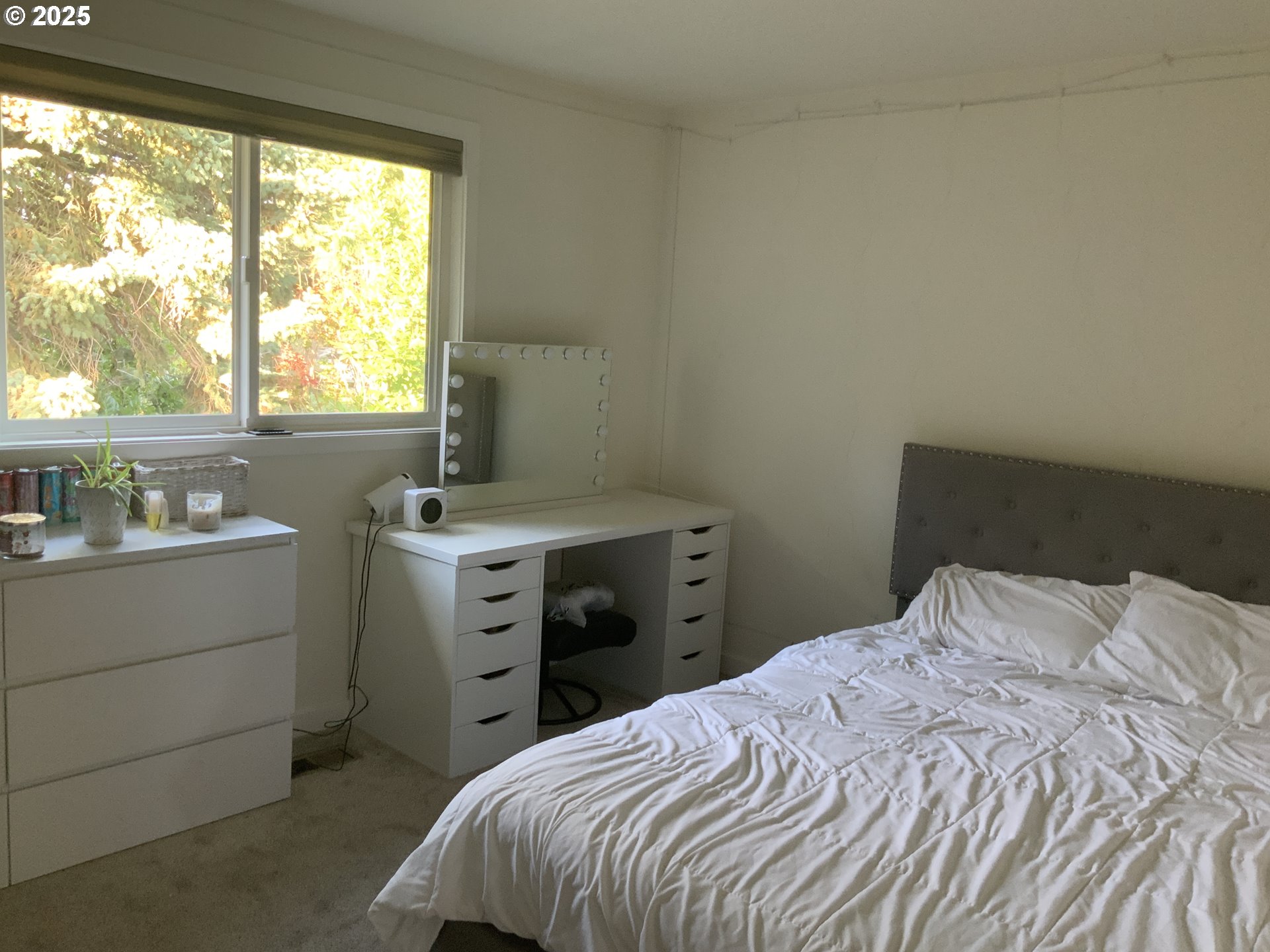 1427 Southwest 24th Street Troutdale, OR 97060 - Photo 19 of 29